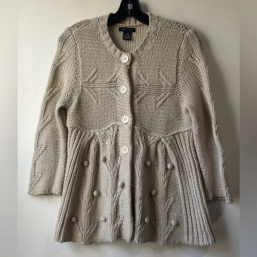 Vintage BCBGMaxAzria Women’s Cream Cardigan Sz M - Picture 1 of 8